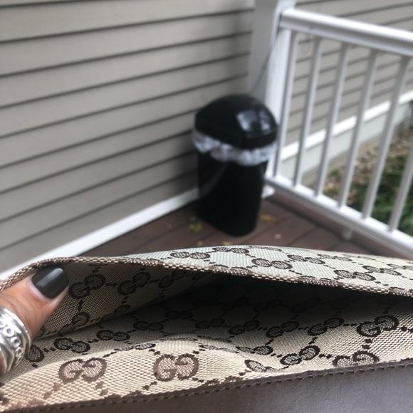 Vintage Gucci Crossbody - Picture 6 of 8